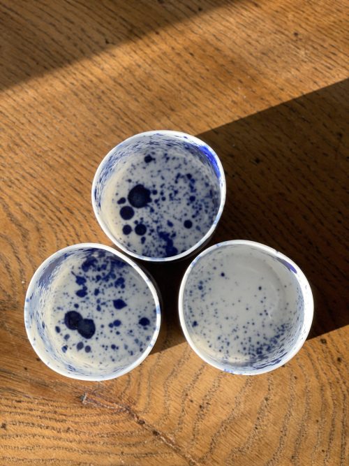 Ceramic goblet with blue decorations for drinking tea, capacity 200 ml